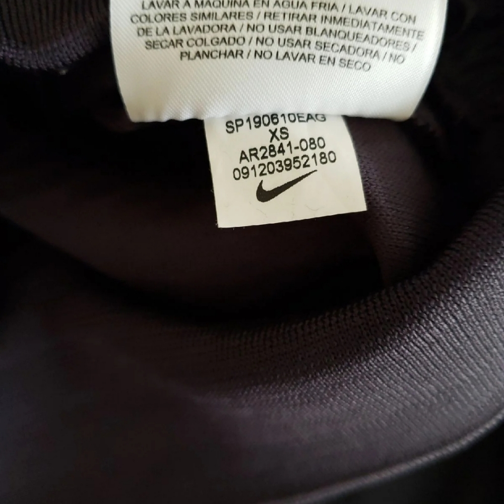 Nike Black Jacket for Women - Picture 7 of 8